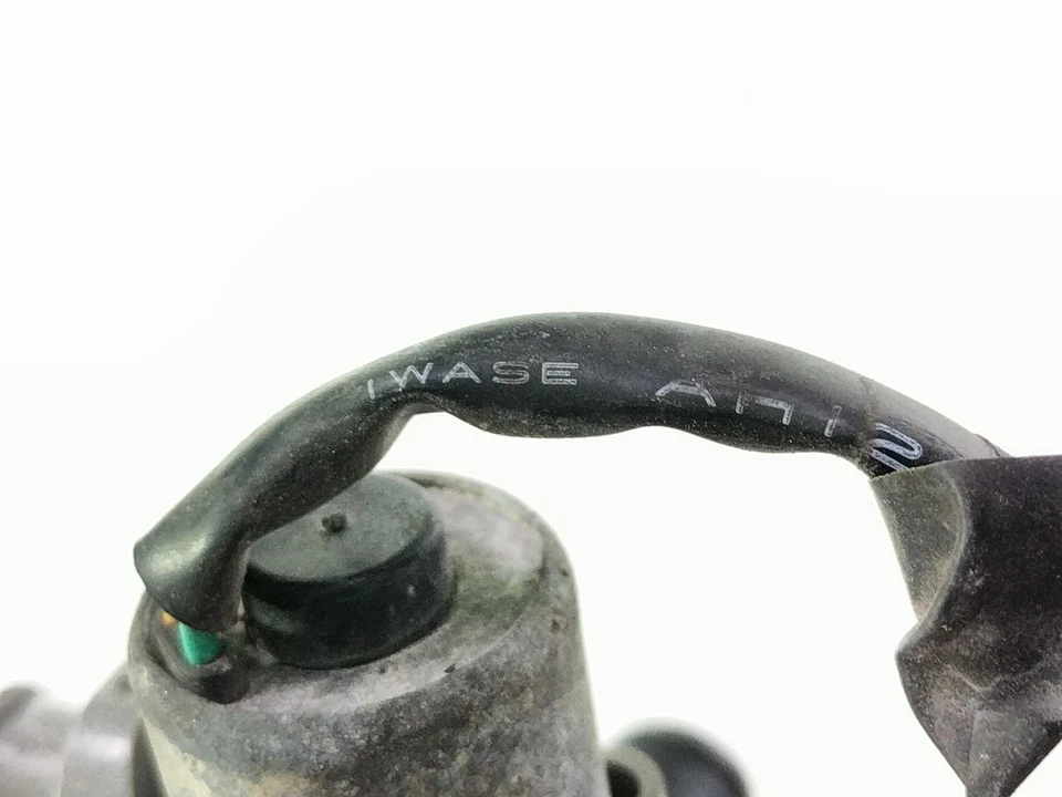 06 15 Solenoide interruptor válvula aire Yamaha FZ1 Foto 4 de 4