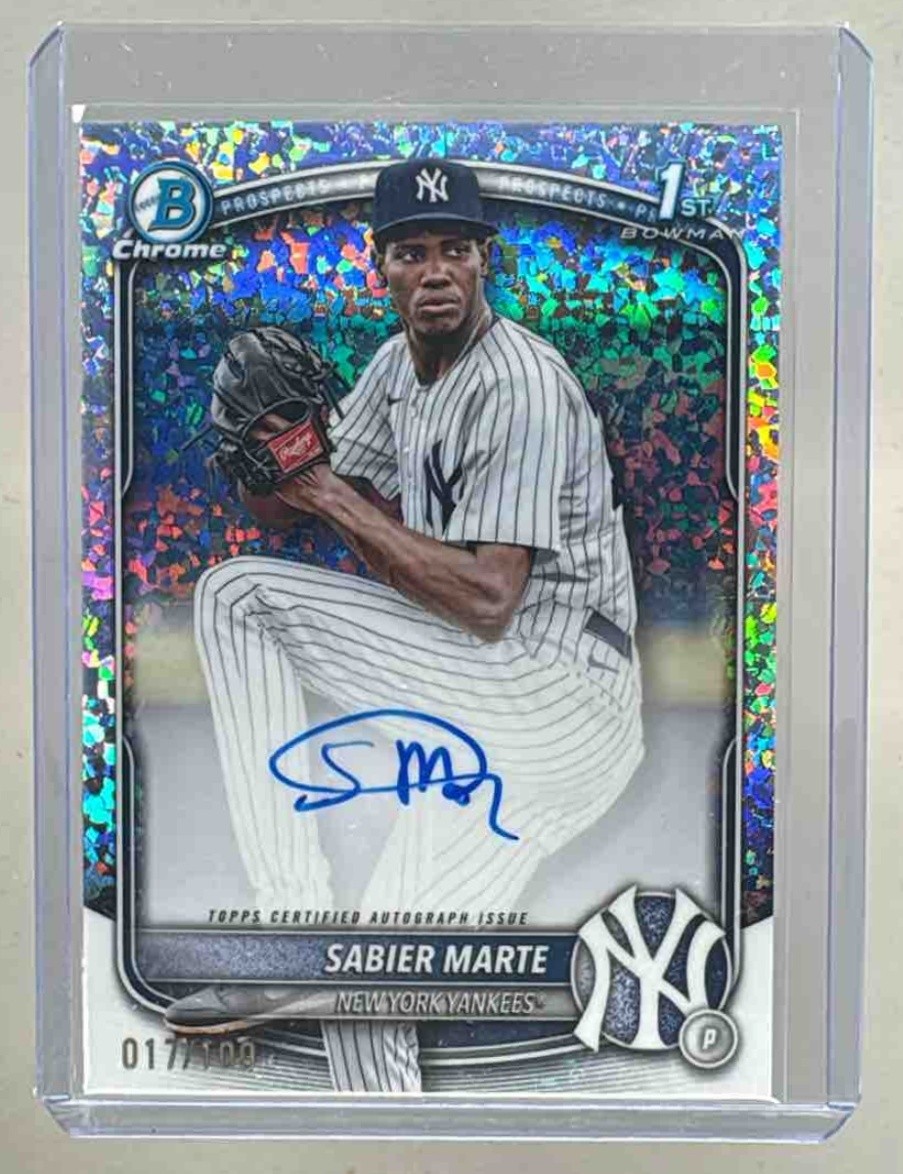 Sabier Marte 2025 Bowman Chrome #CPA-SM Mini Diamond Refractor 1st RC Auto /100
