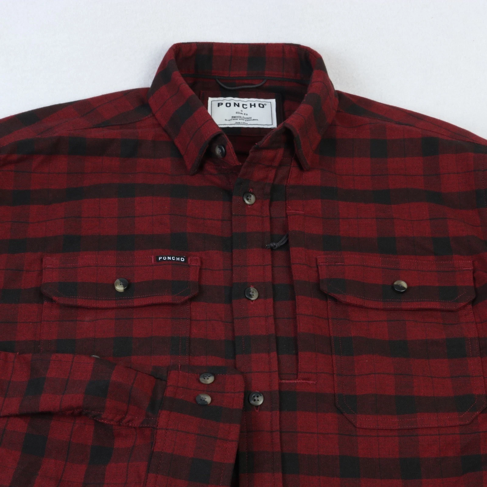 PONCHO APPAREL RED BLACK PLAID CHECK FLANNEL SHIRT SLIM FIT SMALL