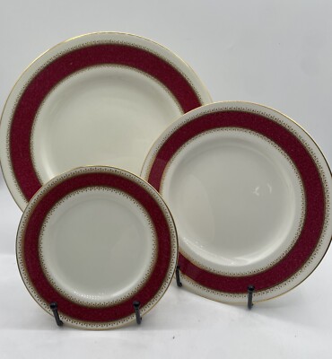 3 Pc. Royal Worcester Belvoir Red Dinner Plate, Salad Plate And Dessert Plate