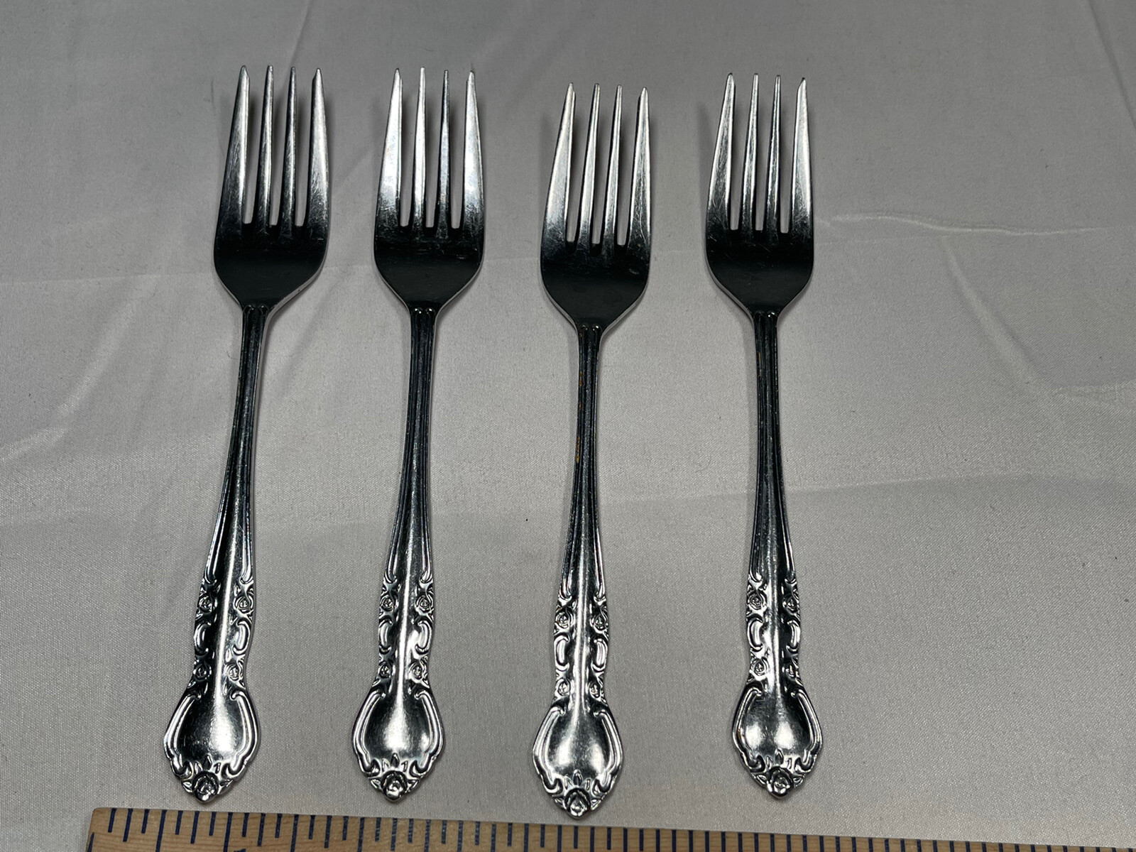 Nasco Stainless Flatware Elizabethan II 4pcs Salad Forks