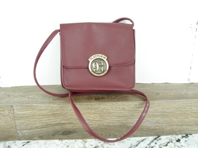 Harry Potter Platform 9 3/4 KingsCross Station Purse RARE/DISCONTINUED WarnerBro