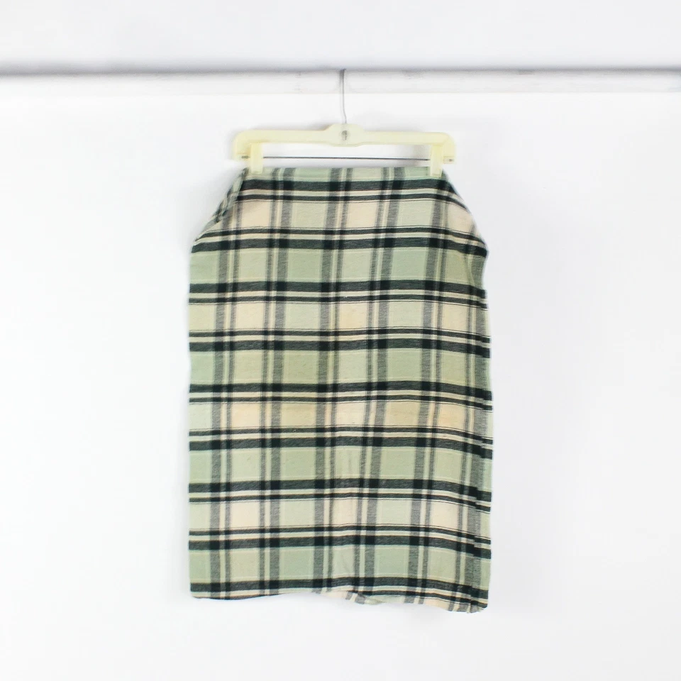 Lote de 4 Fundas de Almohada Estándar Franela Colores Mezclados Variedad de Marcas Foto 3 de 4