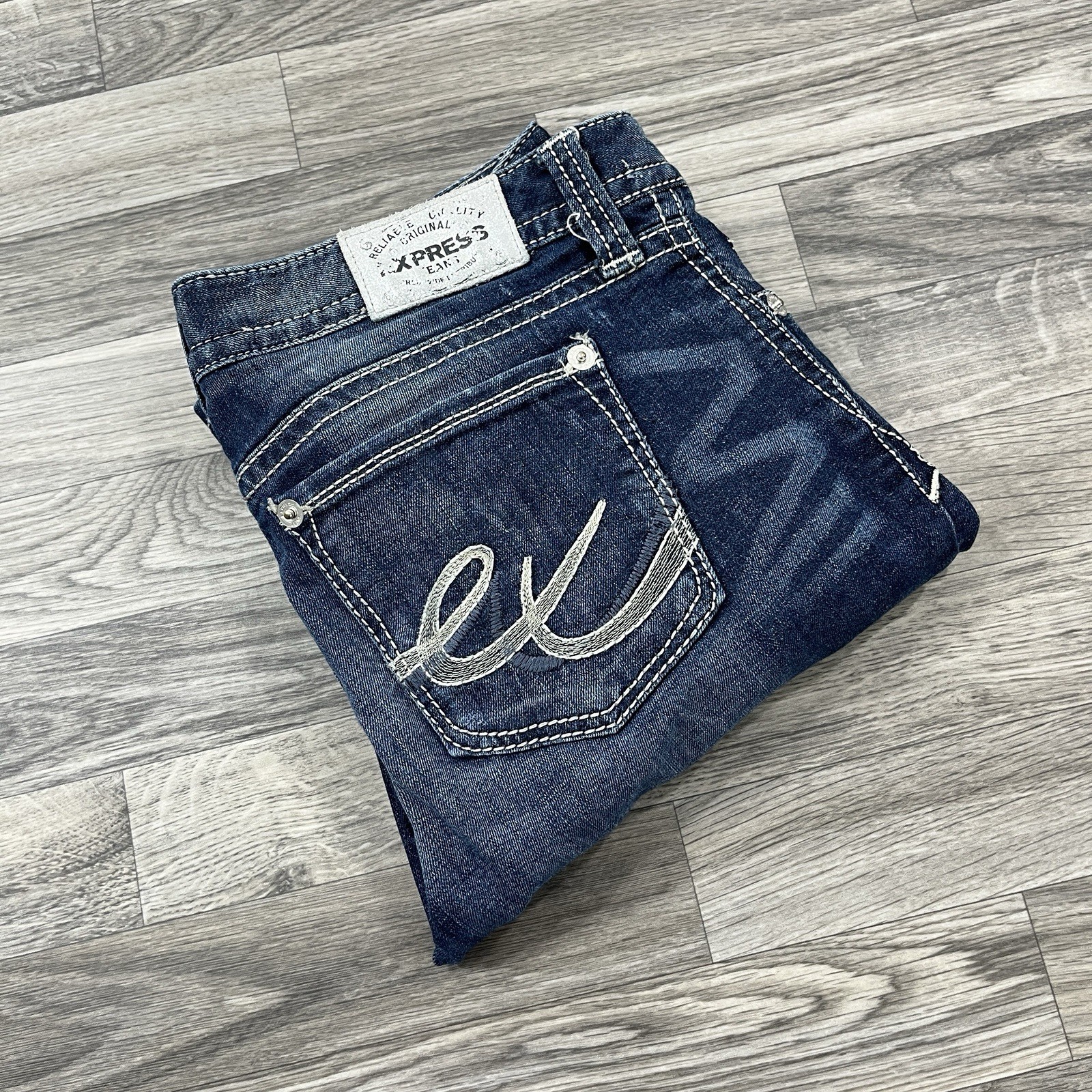 Express Ultra Low Rise Zelda Barely Boot Women's Sz 8R Dark Denim Slim Jeans
