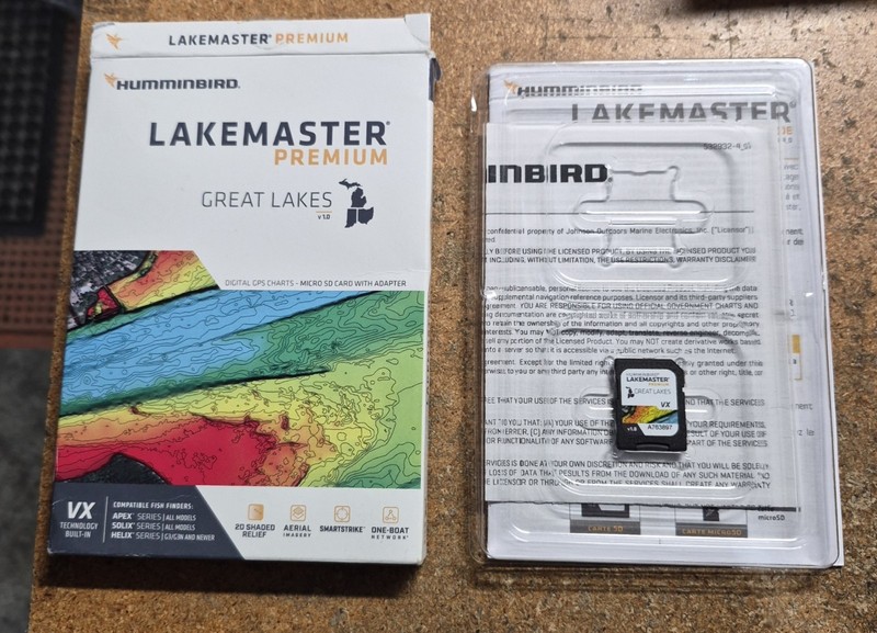 Humminbird LakeMaster® VX Premium - Great Lakes 602002-1