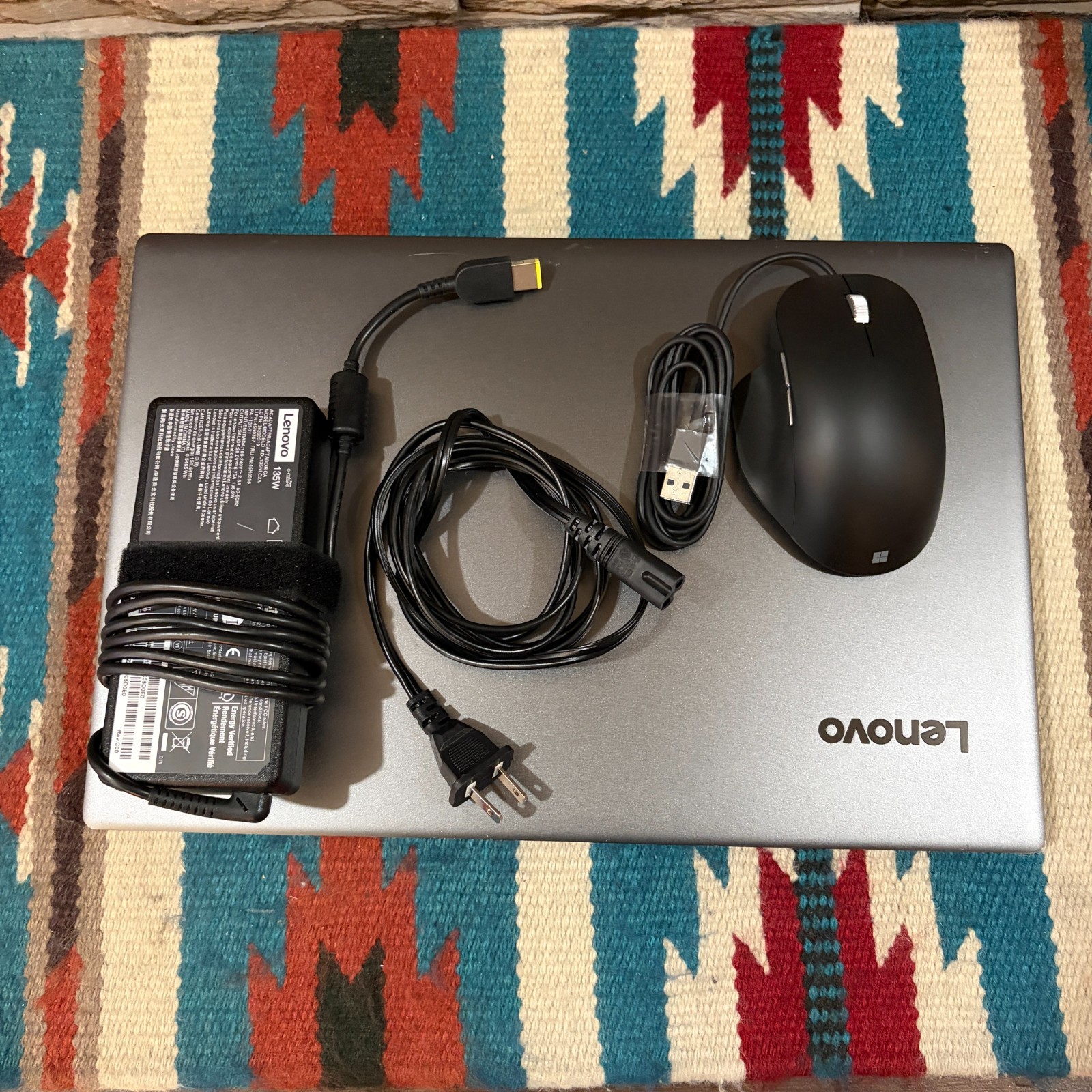 Lenovo IdeaPad 720S TOUCH 15-IKB, 15.6-Inch Laptop, with Intel Core i7 7th Gen., 512 GB SSD (Solid State Drive), Windows 11 Pro