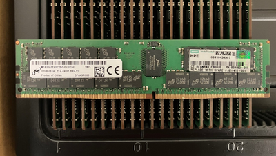 Micron 32GB 2RX4 PC4-2400T-RB2-11 MTA36ASF4G72PZ-2G3D1Q1 1815