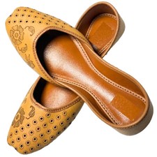 Women's Khussa Shoes Jutti with beautiful design Indian Ladies Khussa Shoes