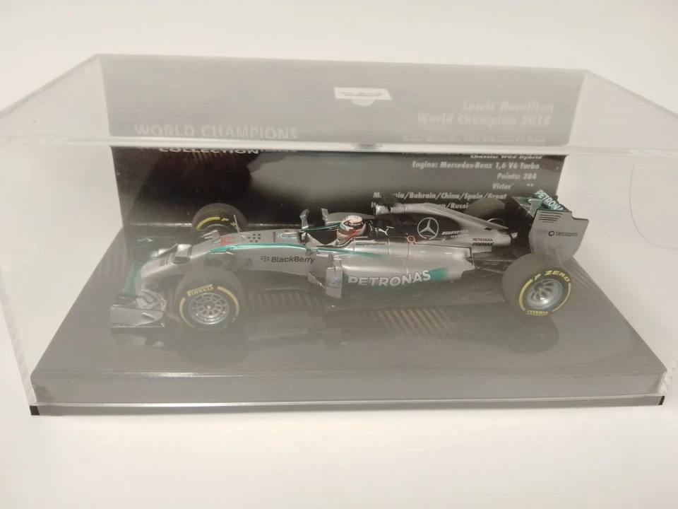 Minichamps Mercedes W05 #44 Lewis Hamilton World Champion 2014 1/43 436140044 - Immagine 2 di 3