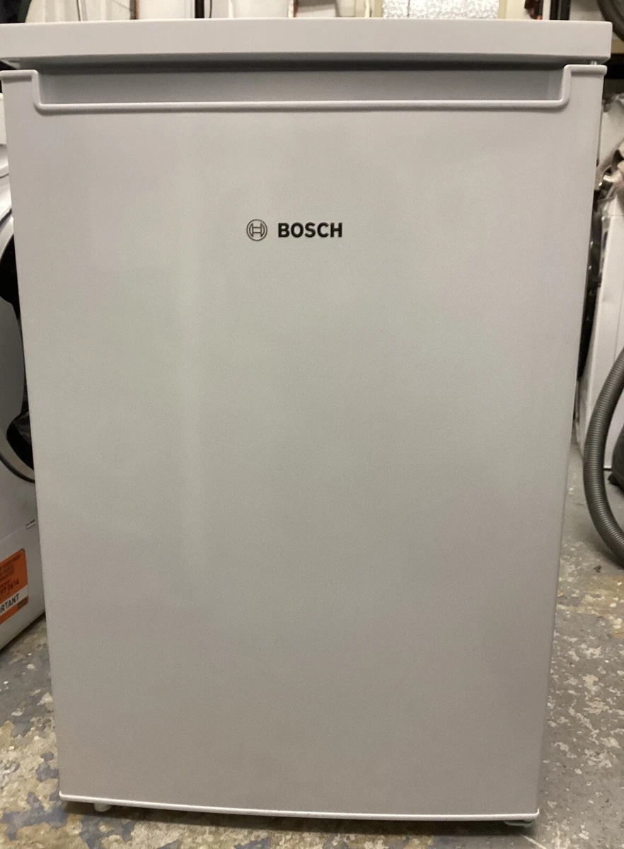 Bosch undercounter fridge outlet