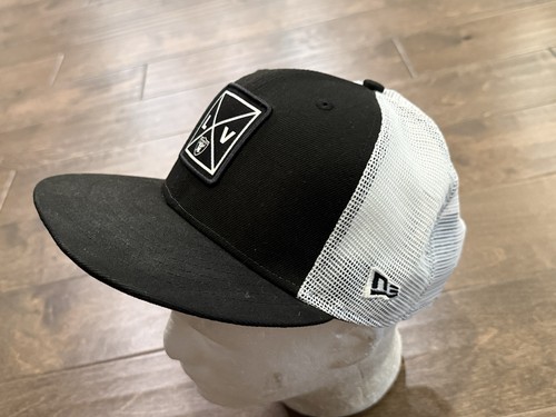 New Era 9Fifty Mens Black White NFL Las Vegas Raiders Adjustable SnapBack Hat - Picture 3 of 8