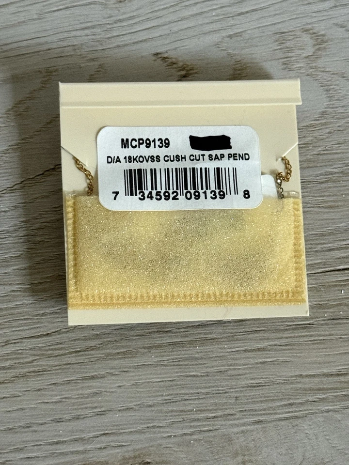 Victoria Townsend黑色宝石金项链 — 第 2/2 张图片