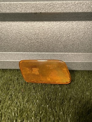 96-02 MERCEDES E320 E CLASS RIGHT FRONT BUMPER  MARKER LIGHT OEM