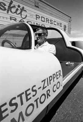 Las Vegas USRRC Race Ken Miles Porsche 906 RACING OLD PHOTO 7