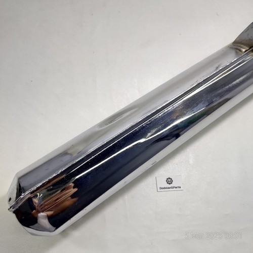 Conjunto de silenciador central derecho Suzuki GT750 GT-750 GT 750 14303-31600 NOS JP - Imagen 12 de 22