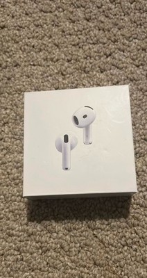 Apple AirPods Pro 4th Generation Wireless Charging Case USB-C, White
