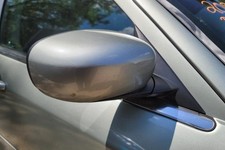 Passenger Side View Mirror Power Folding Painted Housing Fits 05-10 300 2090720