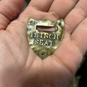 Civil War McClellan Saddle 11 Inch Seat Brass Badge