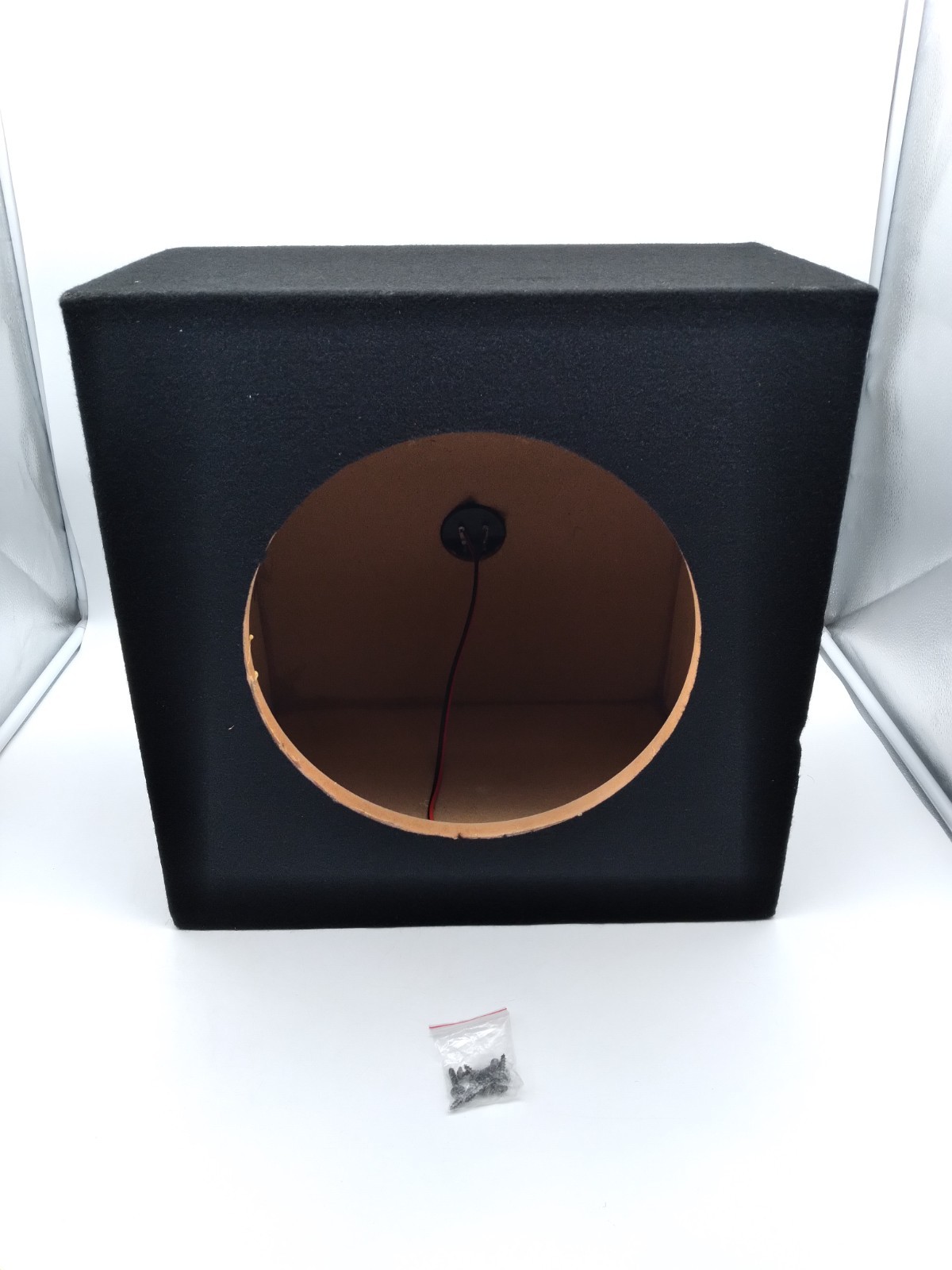 Scosche SE12KT-WM1SD 12 in. Single Car Subwoofer Cabinet Enc