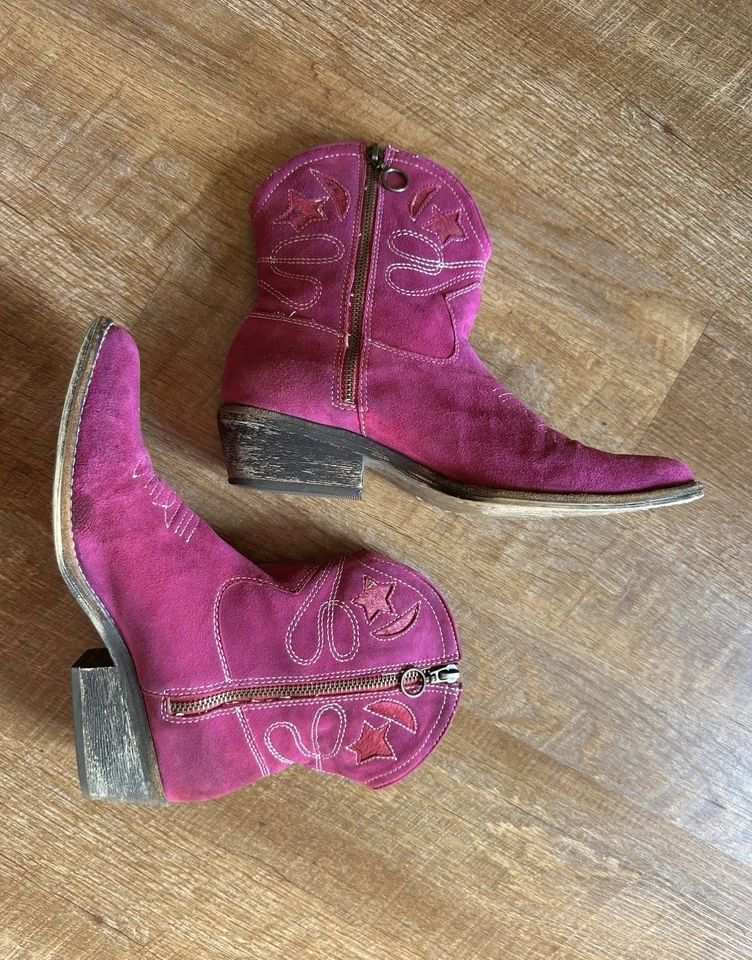 Botas de Vaquera Raras ZiGiNY Gamuza Magenta Y2K Western Star Moon Festival Talla 7 Foto 2 de 4