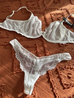 NWT Gossard Superboost Lace Size 32G Small White Lace Thong  Bra Set