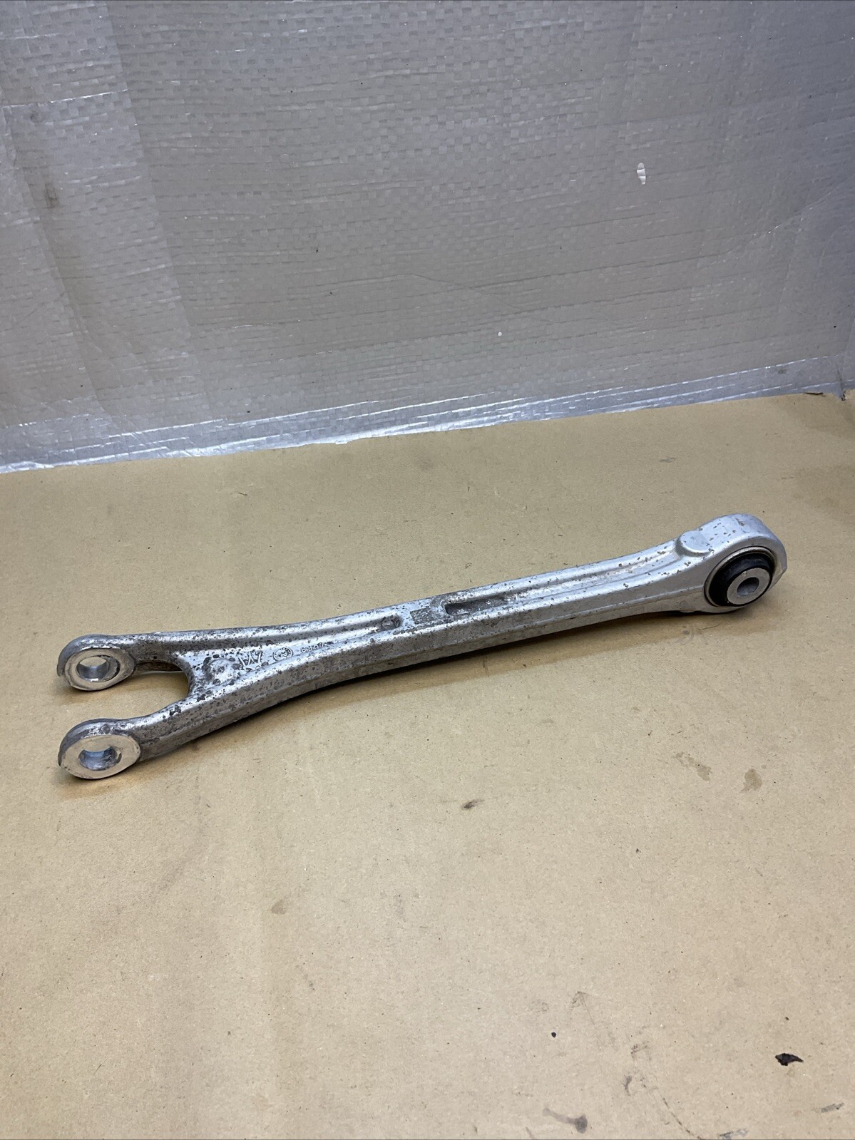 Maserati Quattroporte 2014-2017 REAR+RIGHT+LOWER Control arm
