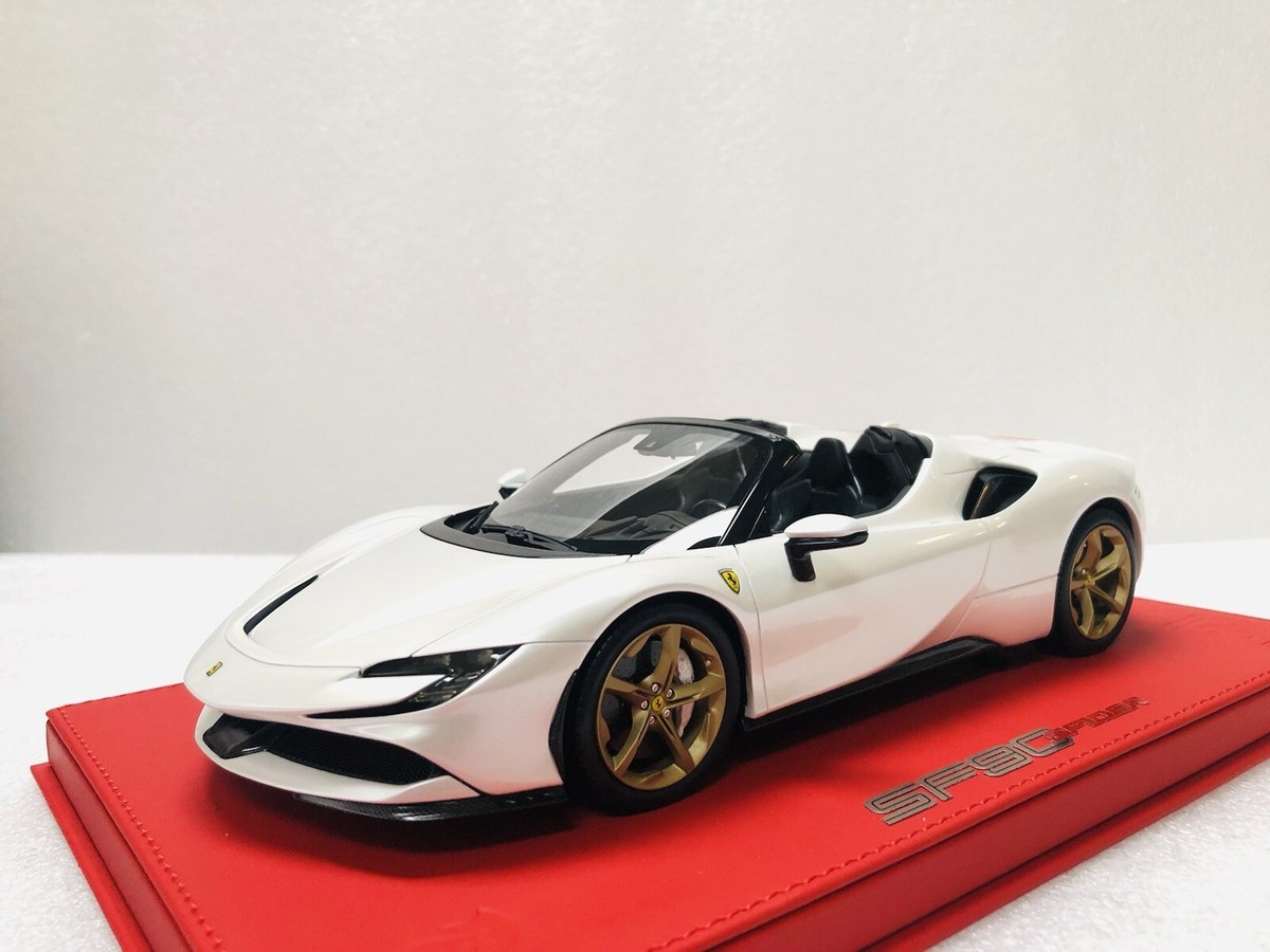 1/18 BBR Deluxe Ferrari SF90 Spider Gloss Fuji White Limited