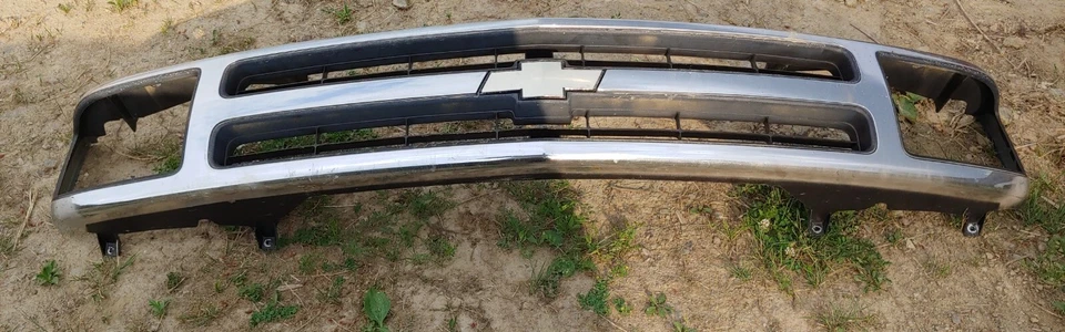 Chevrolet Chevy Blazer S10 1995-1997 parrilla delantera cromada 15647632 OEM Foto 3 de 4