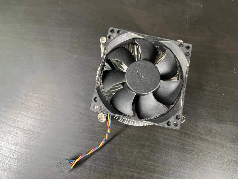 Dell Optiplex CPU Heatsink Fan Assembly 089R8J - Image 4 of 4