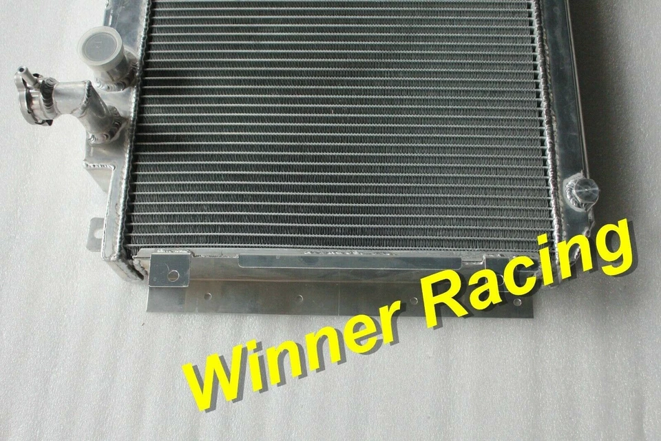 Radiador de aluminio 56 mm manual Fit Toyota Celica Supra 2,8 L 1982-1986 1983 1984 Foto 3 de 4