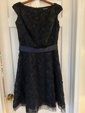 TADASHI SHOJI Lace Cocktail Navy roses lace w gold  Dress Size 12
