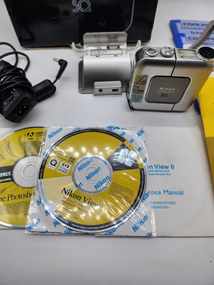 Nikon Coolpix SQ - Digitalkamera - Silber - Funktionsfähig - Inkl. Zubehörpaket - Bild 3 von 4