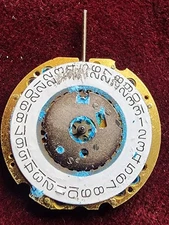 Vintage Quartz Watch Movement – Day Date – Gold Tone – Cas-Ker Bag – For Parts