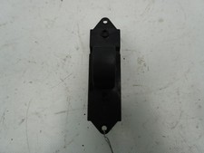 Porte avant et accessoires Mitsubishi COLT