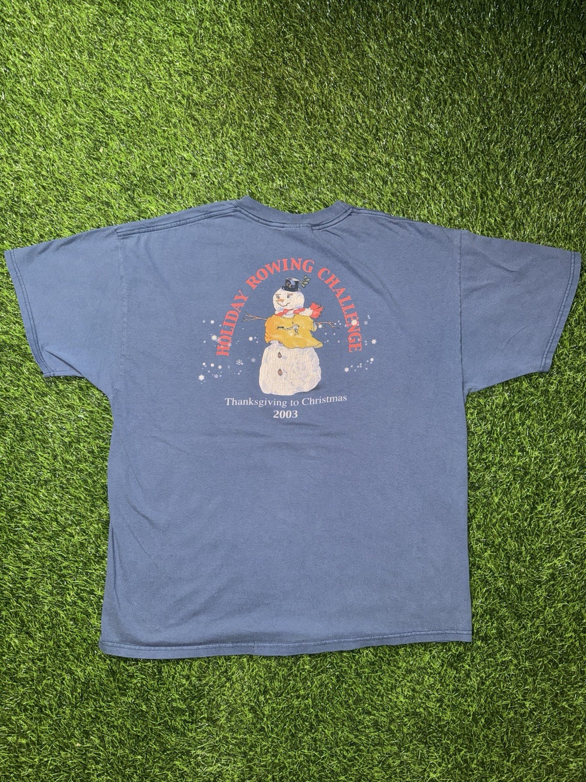 FILA T shirt blu pupazzo di neve vintage 2003 Holiday Rowing Challenge etichettata uomo XL