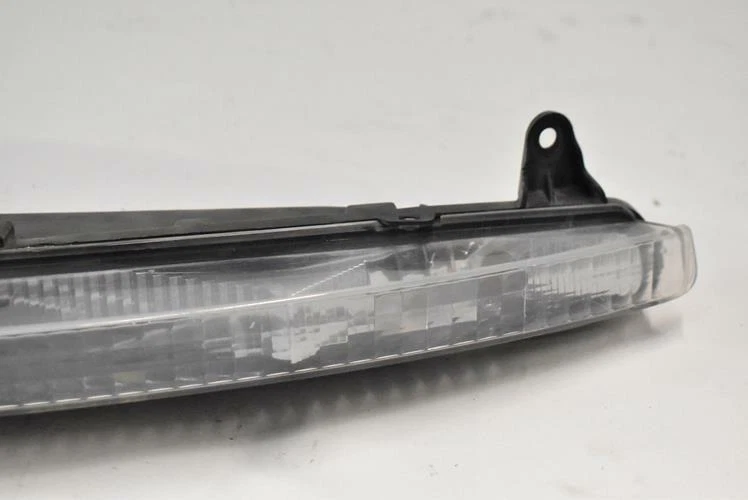 Audi Q7 2007-2009 pasajero derecho esquina/luz de estacionamiento lámpara de estacionamiento señal de giro Foto 2 de 4