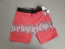 Volcom Rav Stoney Trunks SZ 30 18.5" Outseam Black Desert Rose A0841904 NWT