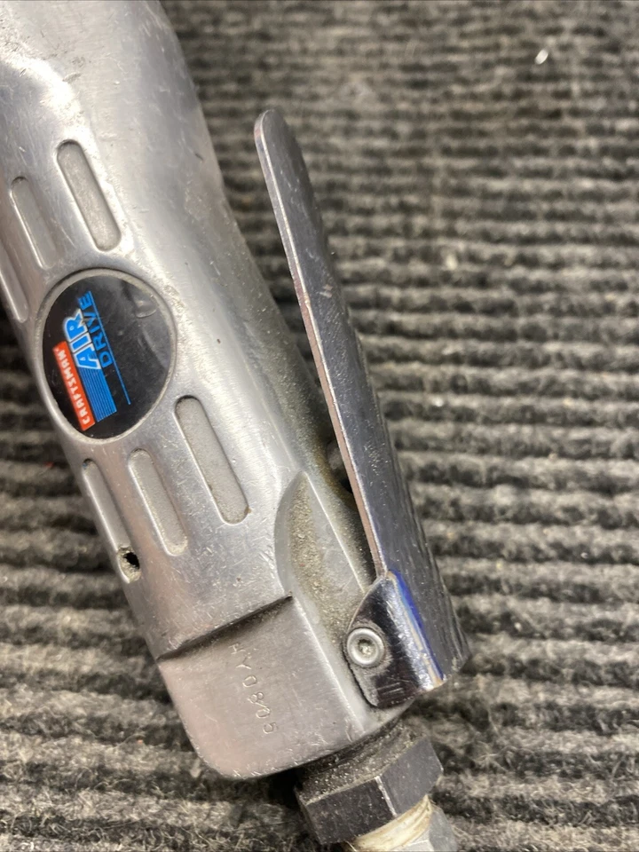Llave de trinquete de accionamiento de aire CRAFTSMAN 3/8" 919-18288-B-1 usada Foto 4 de 4