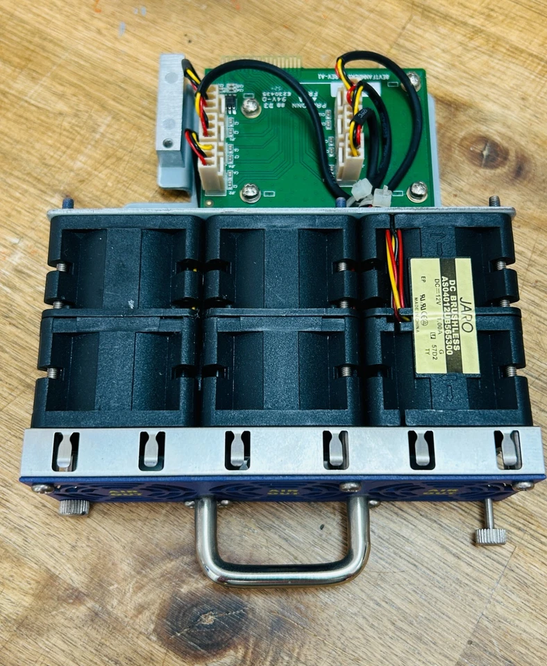 Extreme Networks 10945 Summit X460-G2 Fan Module FB - Image 2 of 3