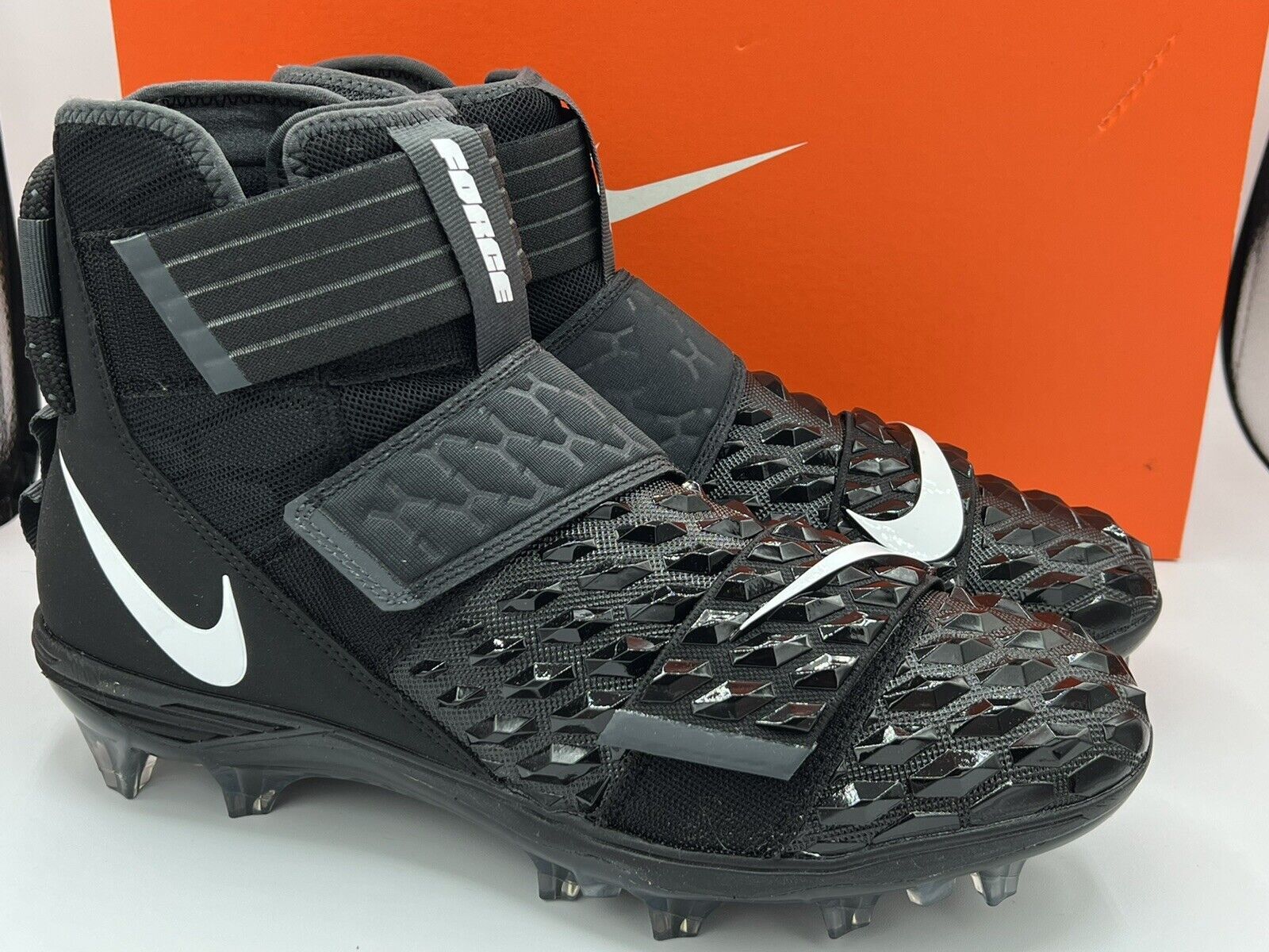 nike force cleats football