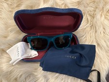 Teal green Gucci Sunglasses! Complete with ca...