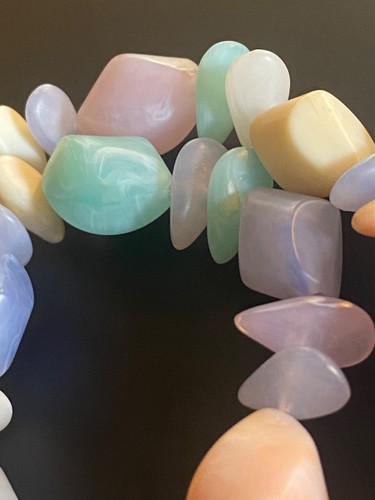 VTG Early 60s Pastel Lucite Plastic Fruit Salad Bead Necklace Earrings Set Retro - Picture 12 of 21