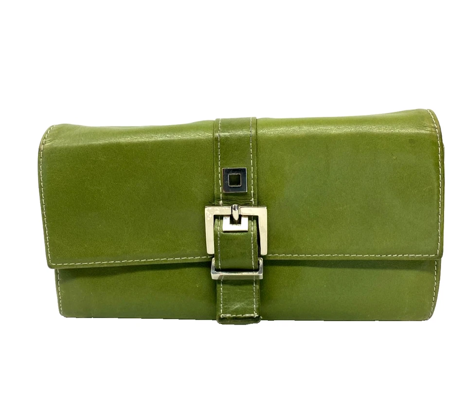 Carteira feminina Perlina porta-cartão de crédito couro macio verde musgo - Imagem 2 de 4