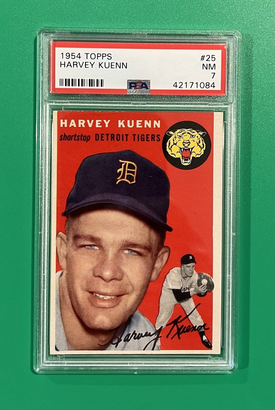1954 Topps #25 Harvey Kuenn RC PSA Graded 7 - NM Vintage Baseball Card