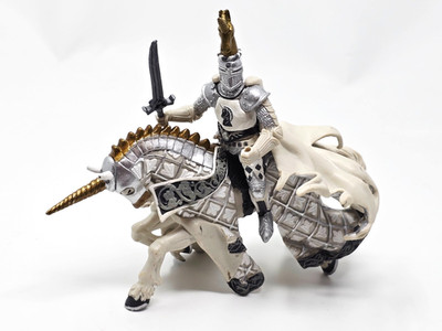 Papo White Weapons Unicorn Knight with Unicorn Horse & Sword (missing shield)