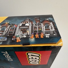 LEGO Arkham Asylum The Batman Movie 70912 1628 Pieces 12-16 Box Batman Joker