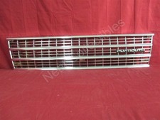 Nos Oem Plymouth Voyager Chrome Grille 1991 - 95