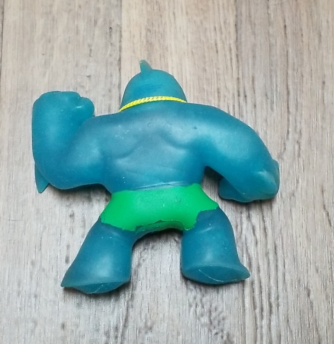 Heroes Of Goo Jit Zu Thrash Tsunami Flex Stretchy Shark Figure | eBay