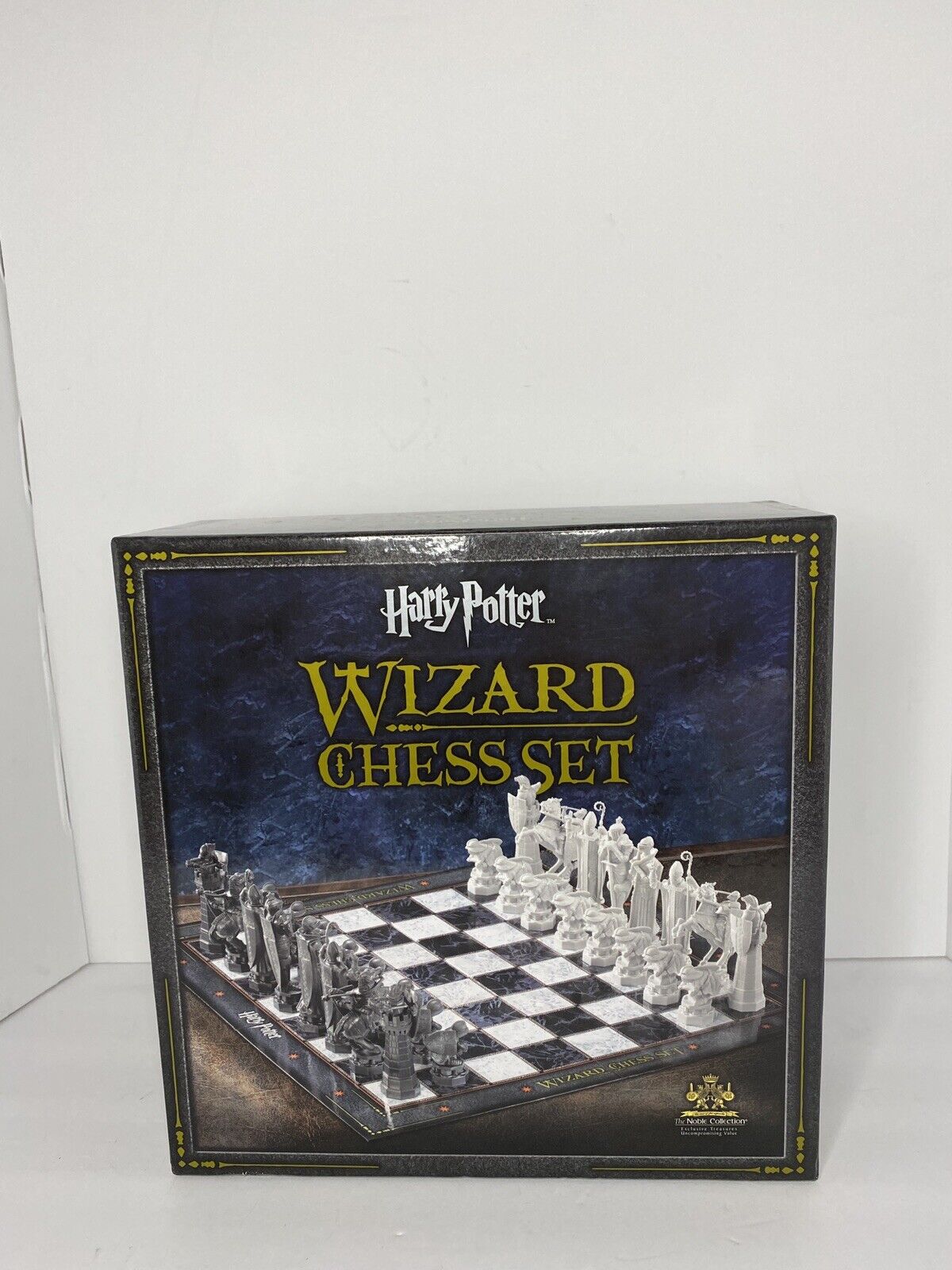  The Noble Collection Harry Potter Wizard Chess Set