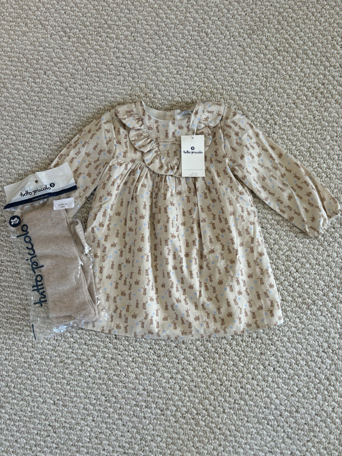 Vestido Tutto Piccolo Bebé Niña Talla 24 Meses Medias Conejitos Vestido Arena Arena